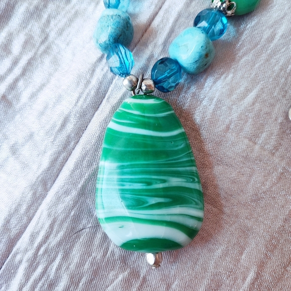 Art Sea Glass Stone Silver Tone Stephan & Co Green Turquoise Color Necklace NWT - Picture 14 of 15
